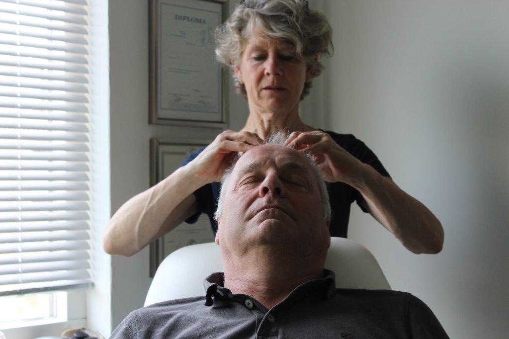 Voetreflexologe Carolinda van der Linden geeft ook metamorfose-massages